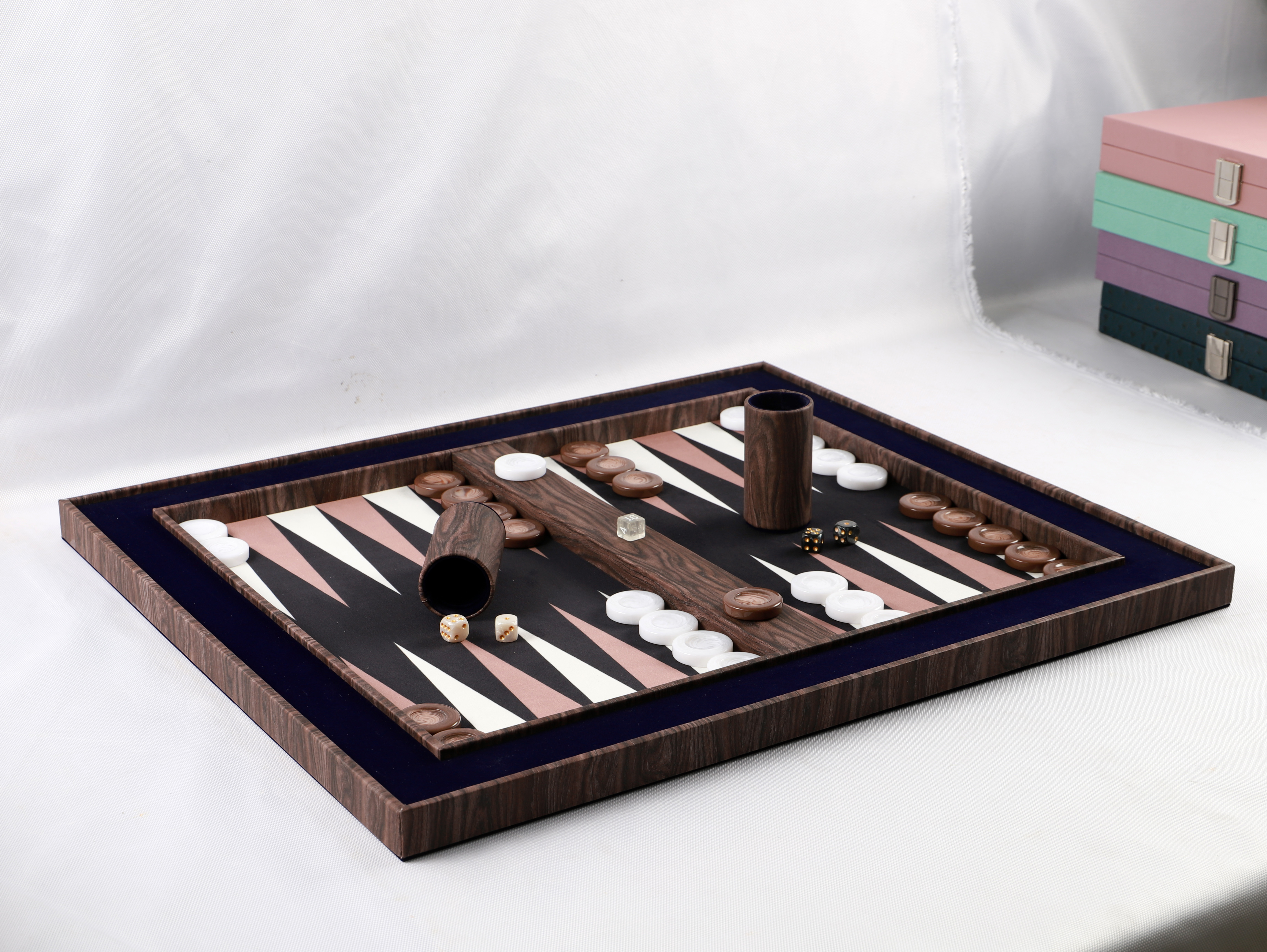 TABLE TOP BACKGAMMON