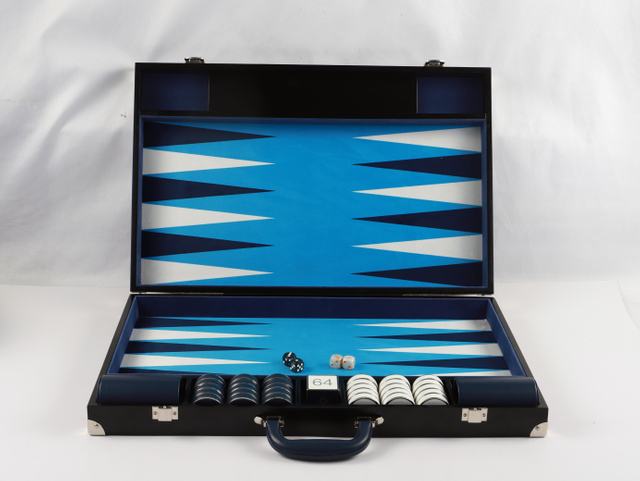 CLASSIC DESIGN BACKGAMMON IN TOURNAMENT SELECTION