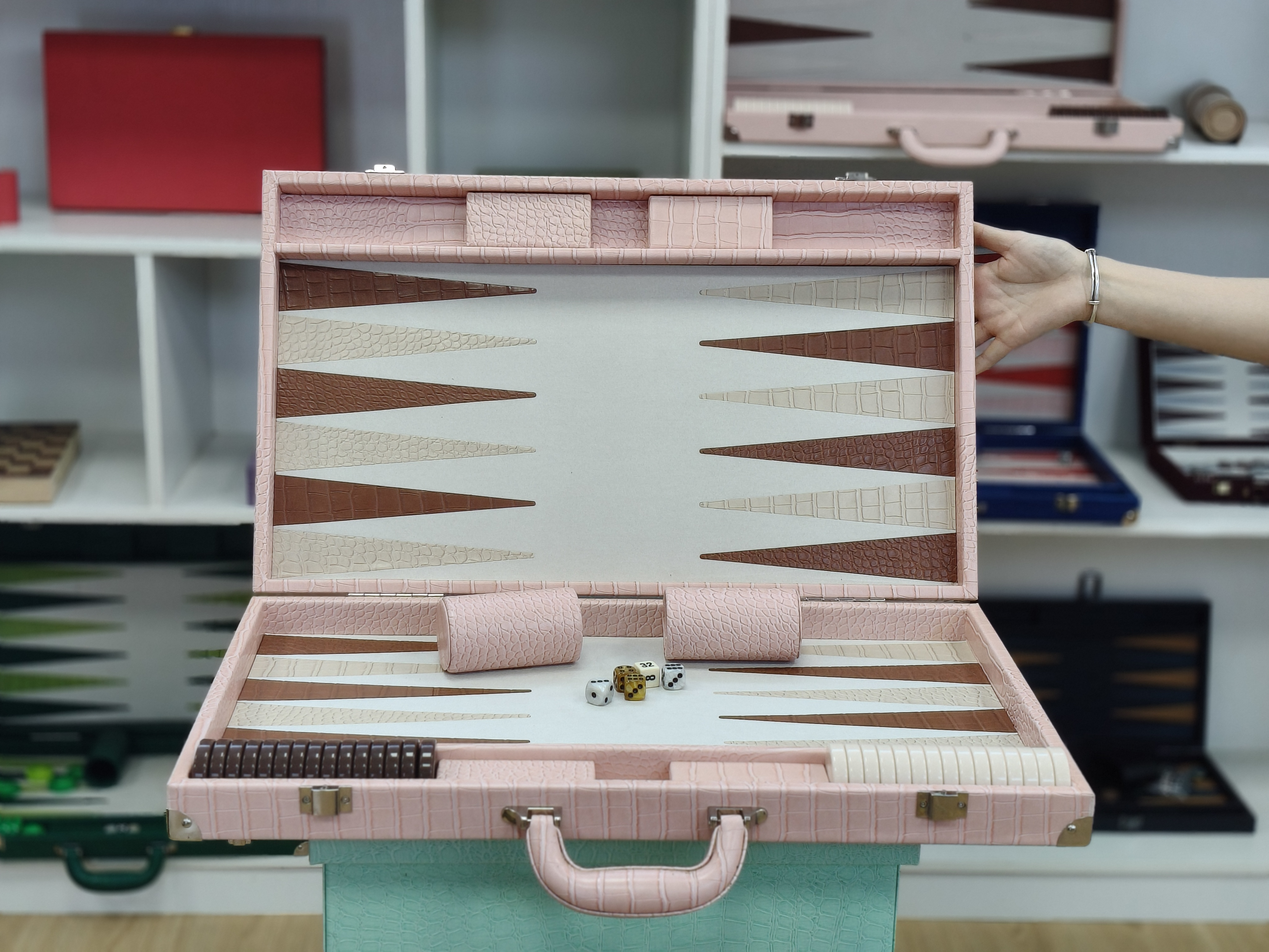 Luxury Customizable Backgammon with Full Accessories and Comfortable Handle Premium Tournament Set Wholesale - 23 Inch