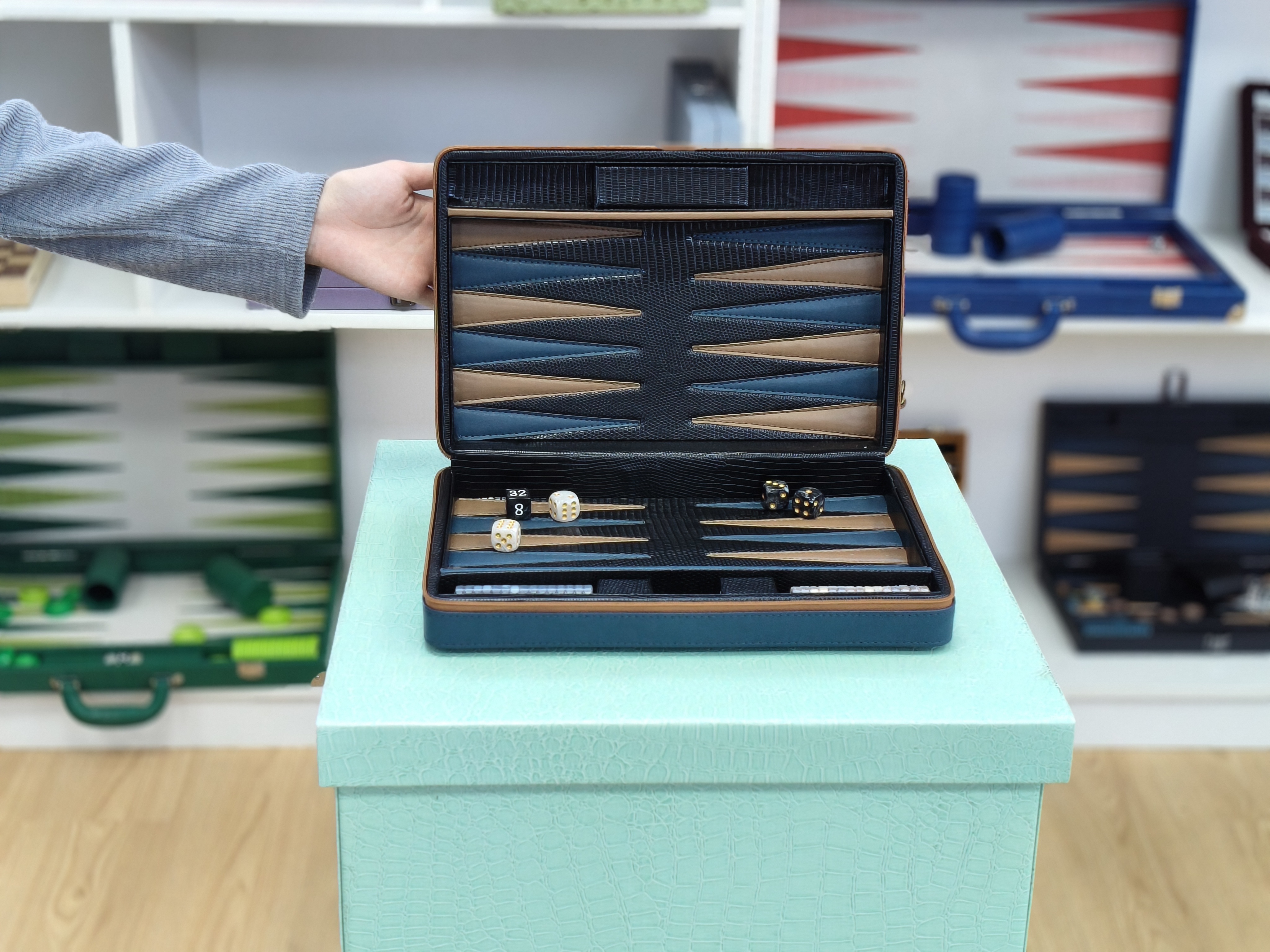 Slim Travel Backgammon Set Leather Zipper Case Portable Folding Game Kit for Business Trips - 16Inch