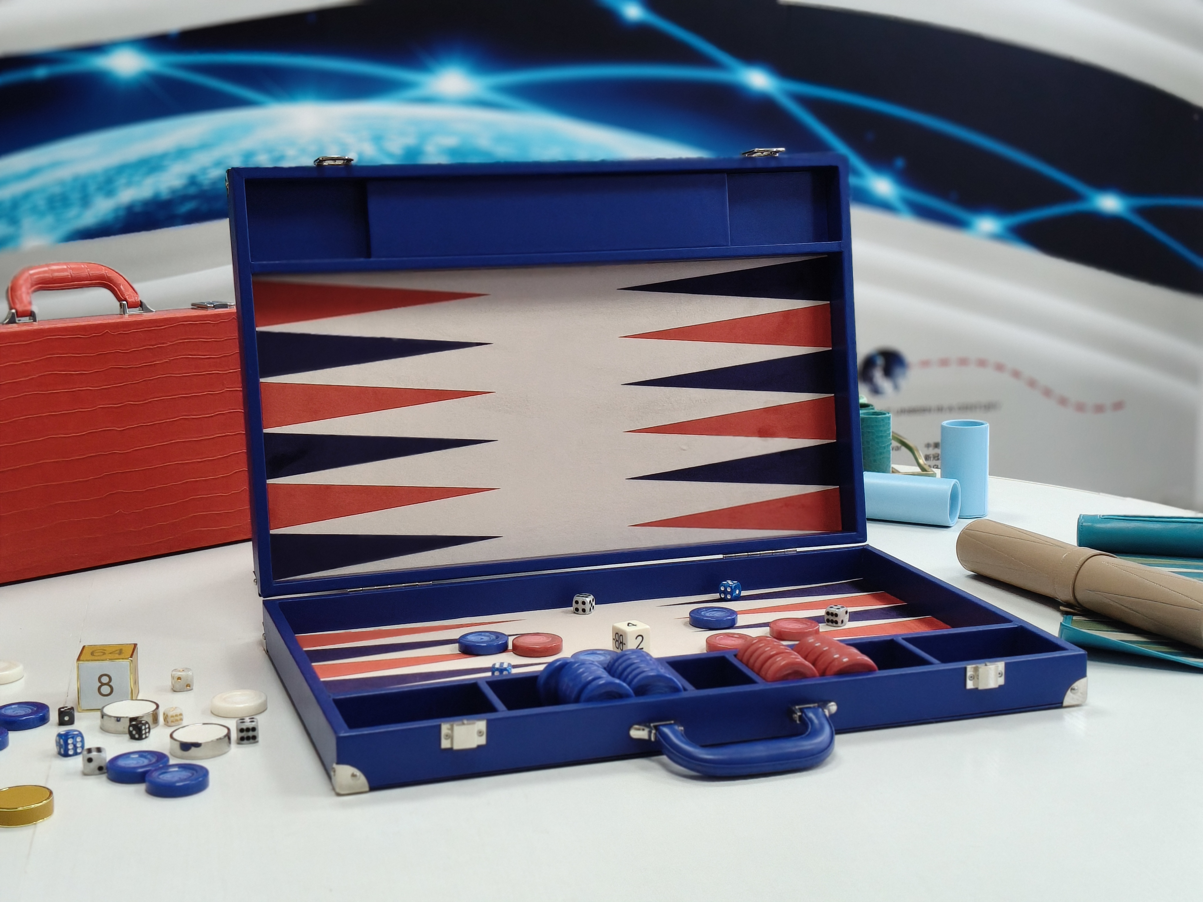 Classic Leather Suitcase Style Backgammon Set with Smooth Playing Surface Professional Wholesale Game Case - 21Inch