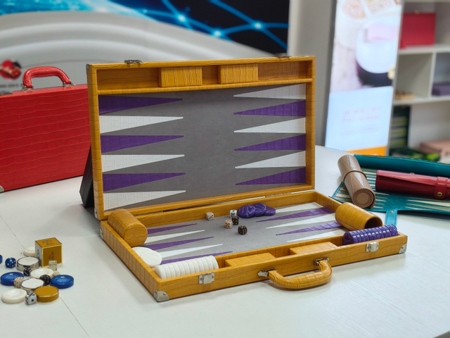 portable backgammon suitcase board with handle and metal lock