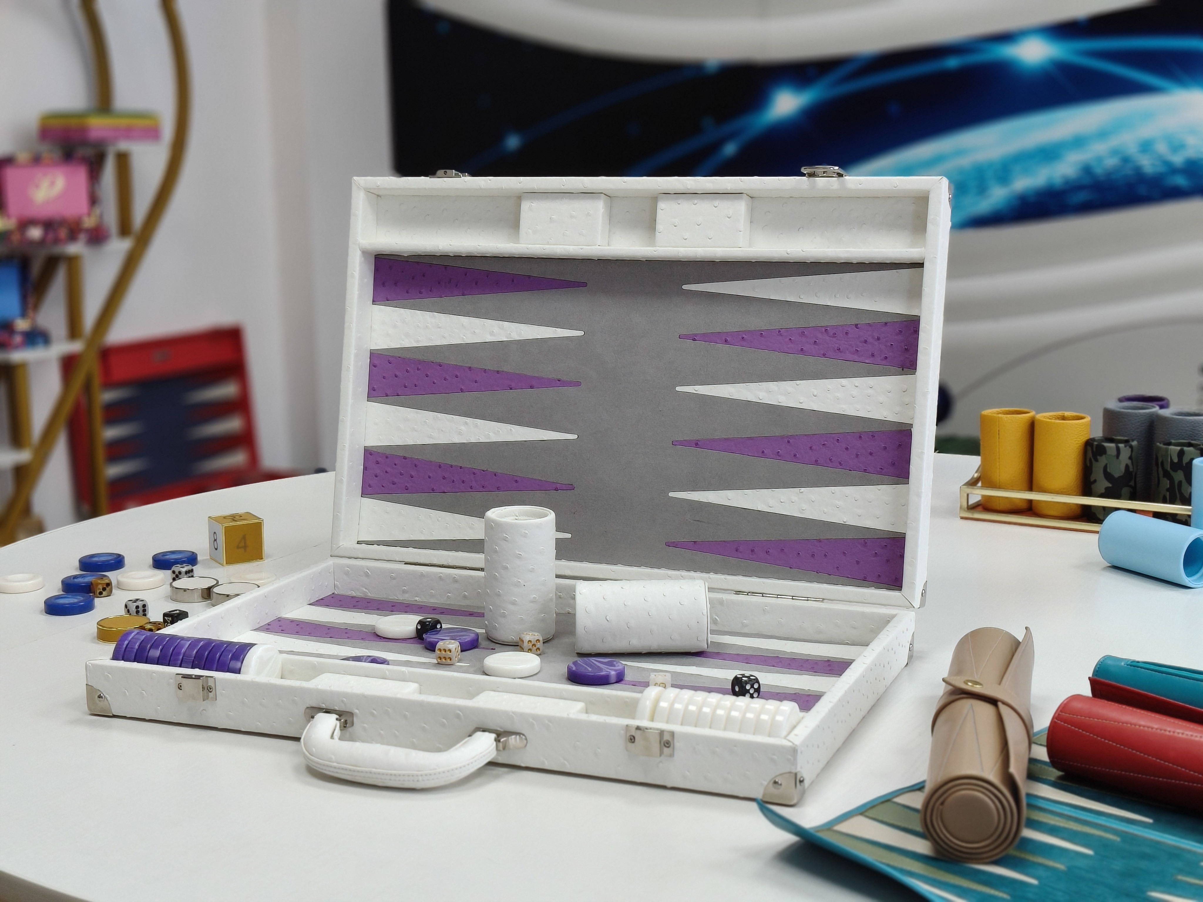 White Leather Backgammon Set with Purple Points – Luxury Travel Backgammon Case