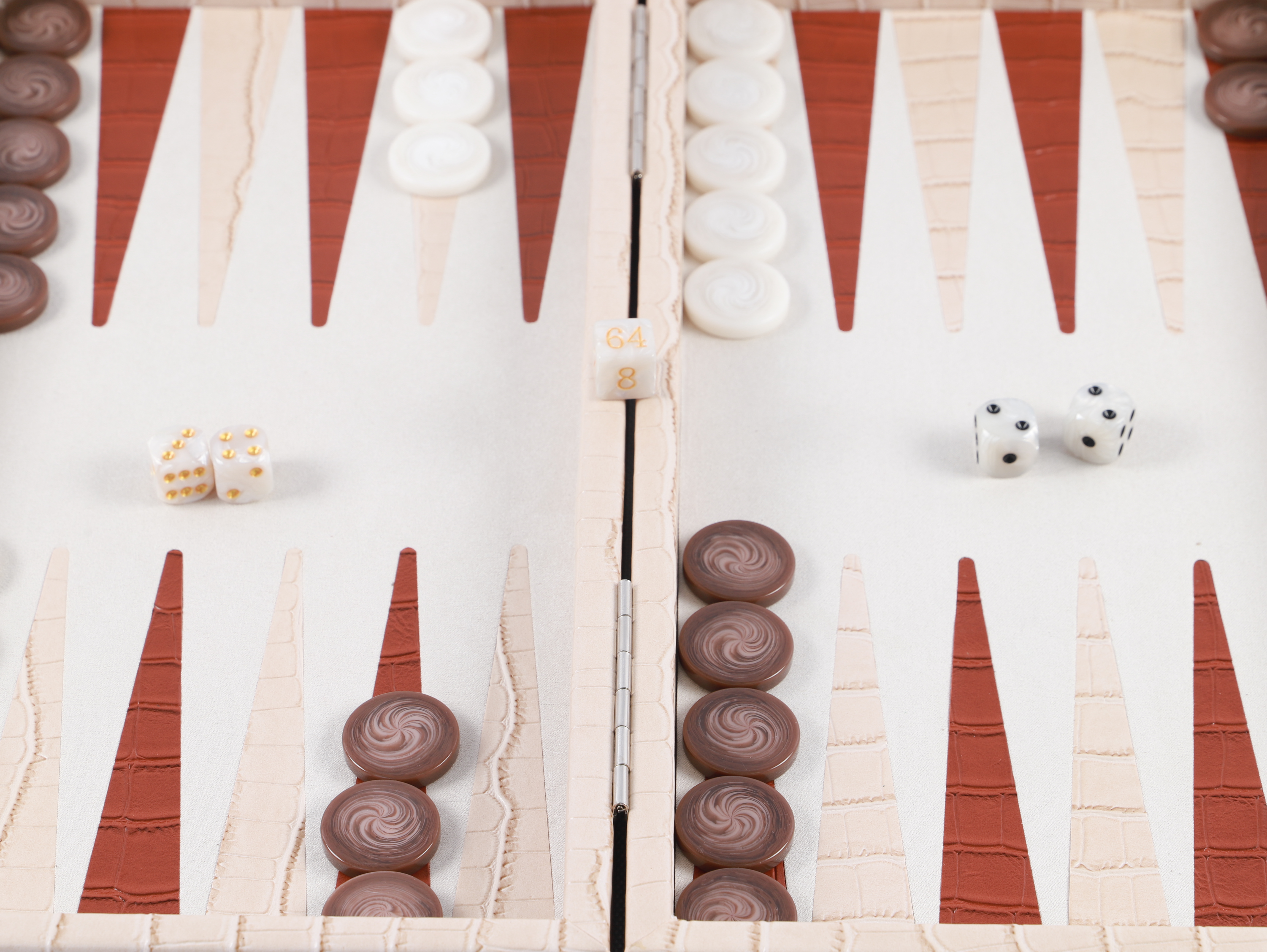 2025 New Luxury Design Customizable Leather Backgammon Set Folding Backgammon Set