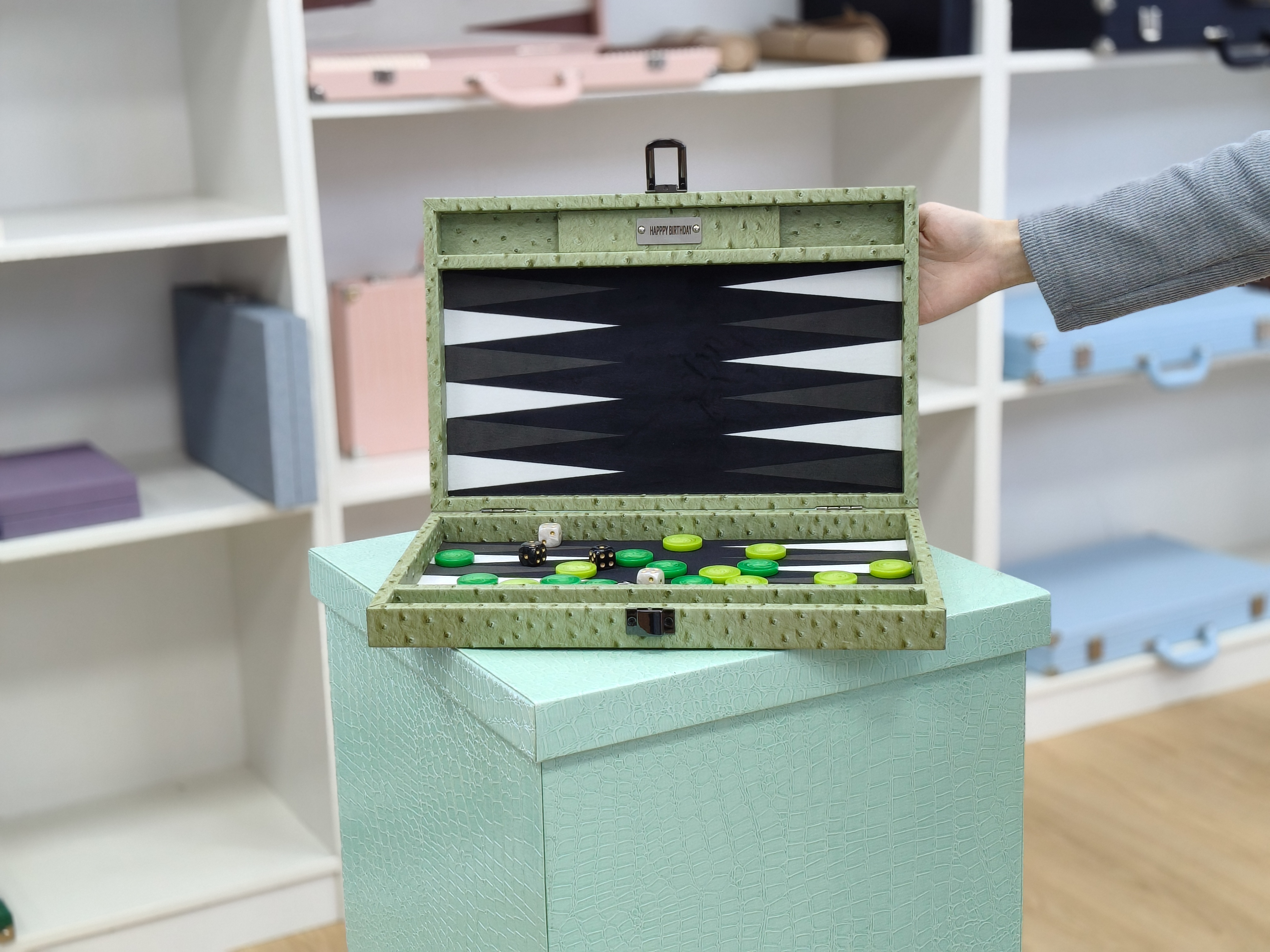 Premium Ostrich Texture PU Leather Backgammon Suitcase Set Designed for Travel, Collectors And Luxury Board Game Retailers.