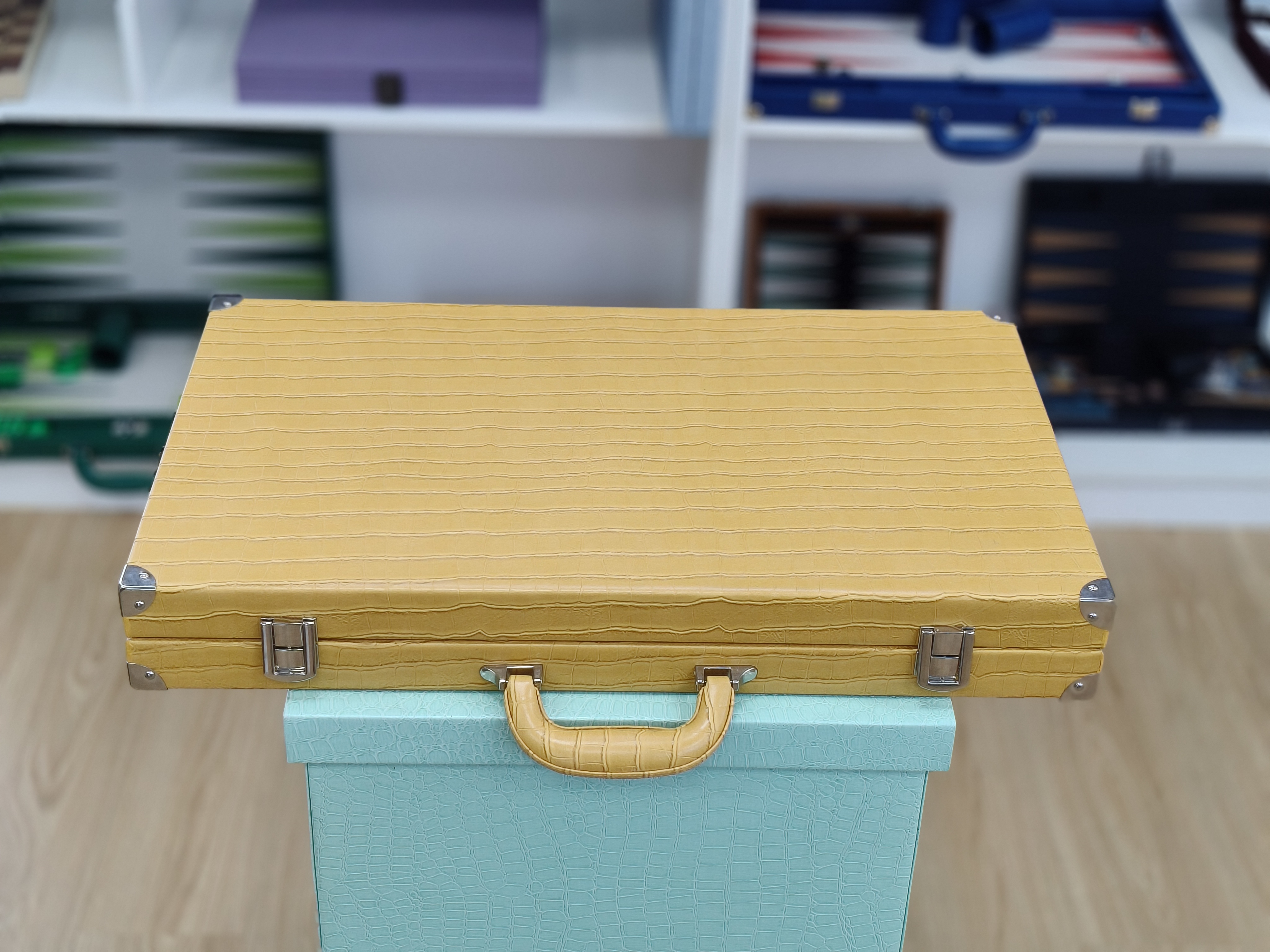 Custom Luxury PU Leather Suitcase Backgammon Set OEM Factory Direct